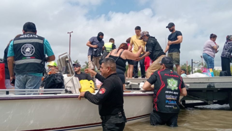Las brigadas de rescate se llevaron a cabo en colonias como Ernesto Zedillo, Rivera de Rancho Grande, Longoria, Jacinto López, La Joya, Hidalgo y El Olmo.