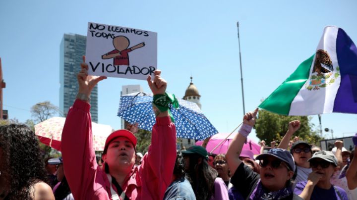 Feministas protestan contra Cuauhtémoc Blanco por supuesta violación