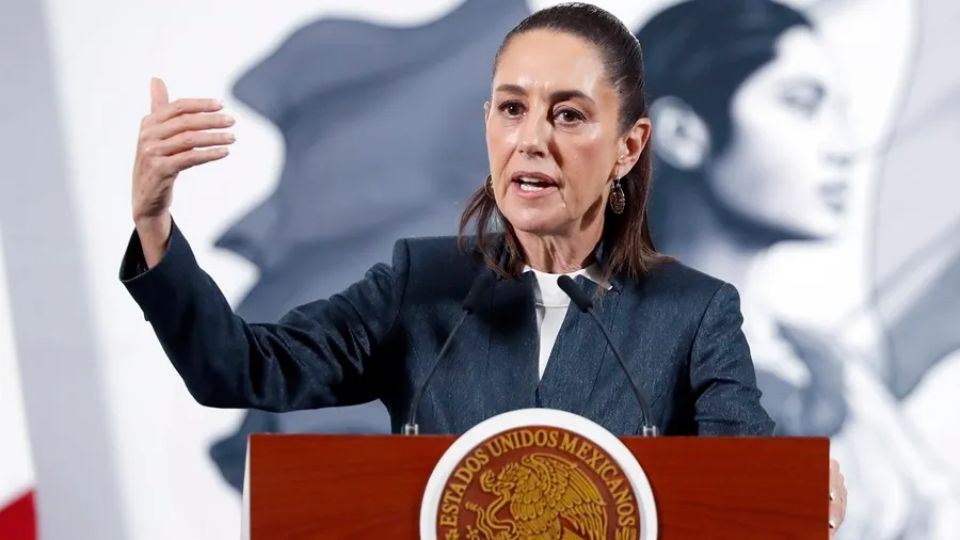 Sheinbaum afirma que negociará con firmeza para frenar los aranceles de Trump.