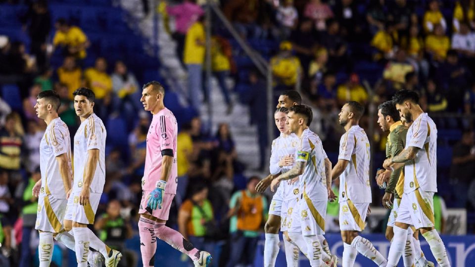 Tigres sufre goleada 3-0 ante América