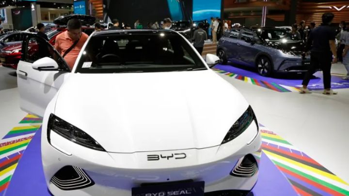 ¿Por qué BYD interrumpió instalación de planta en México?