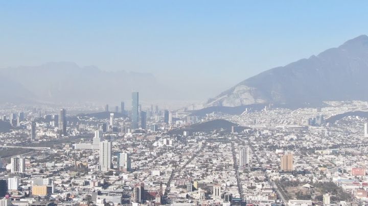 Alertan en NL por calidad del aire extremadamente mala por tolvaneras