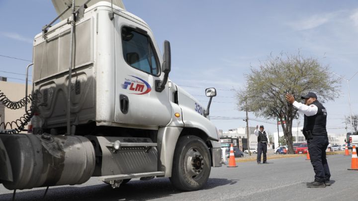Escobedo lanza operativo para detectar vehículos contaminantes