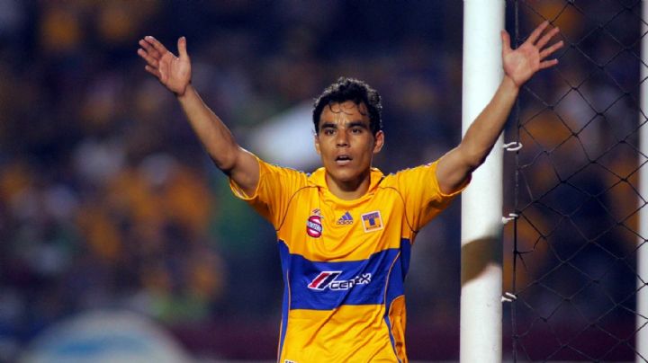 Omar Bravo: Así fue su único gol en Tigres que fue anulado