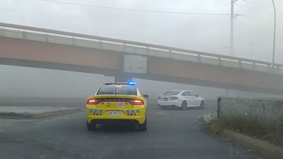 Polvo en avenida Alfonso Reyes | X / @JerrysitoNL
