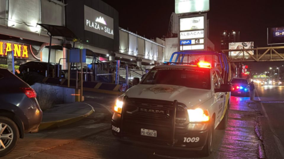 Asalto en joyería de Plaza la Silla.