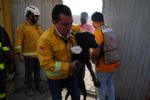 Manuel Guerra rescata en García a 5 perritos y a 20 cabras tras incendios