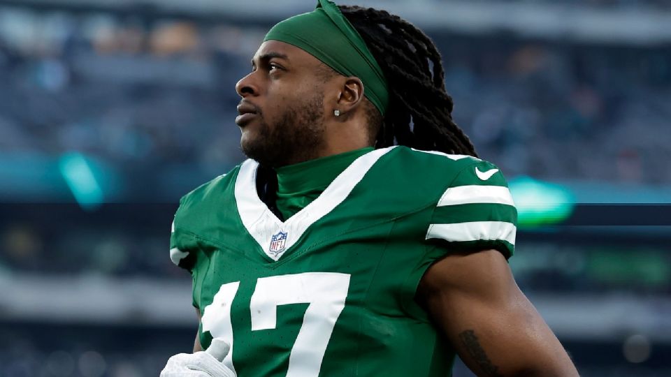 Adams, considerado uno de los mejores receptores de la NFL, buscará contratarse con otro equipo para la próxima temporada.