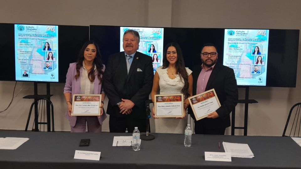 Conversatorio organizado por el Colegio de Abogados