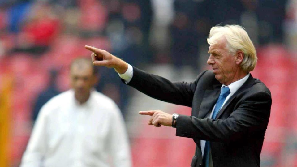 El mundo del fútbol lamenta el fallecimiento a los 82 años de Leo Beenhakker.