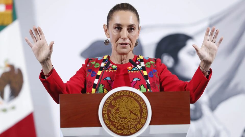 Sheinbaum afirma que tiene 'buena comunicación' con Trump ante los elogios de él.