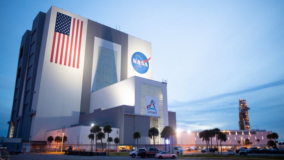 Casa Blanca propone reducir el presupuesto de la NASA.