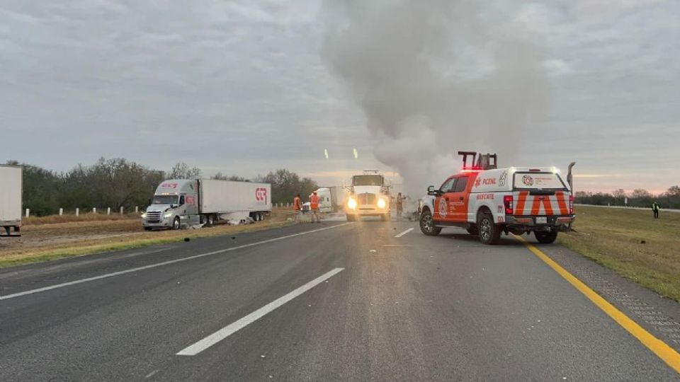Cierre de circulación en la Autopista Monterrey-Laredo