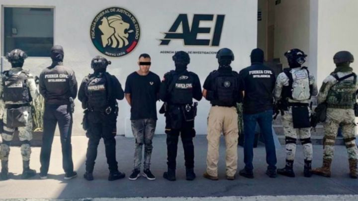 Detienen a hombre con 94 dosis de drogas y un arma de fuego en Monterrey