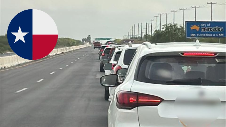 Filas de autos que intentan llegar al Puente Internacional de Paso | Facebook / Alejandro Trejo