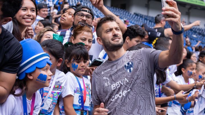 Rayados se deja querer por su afición antes del último juego del torneo