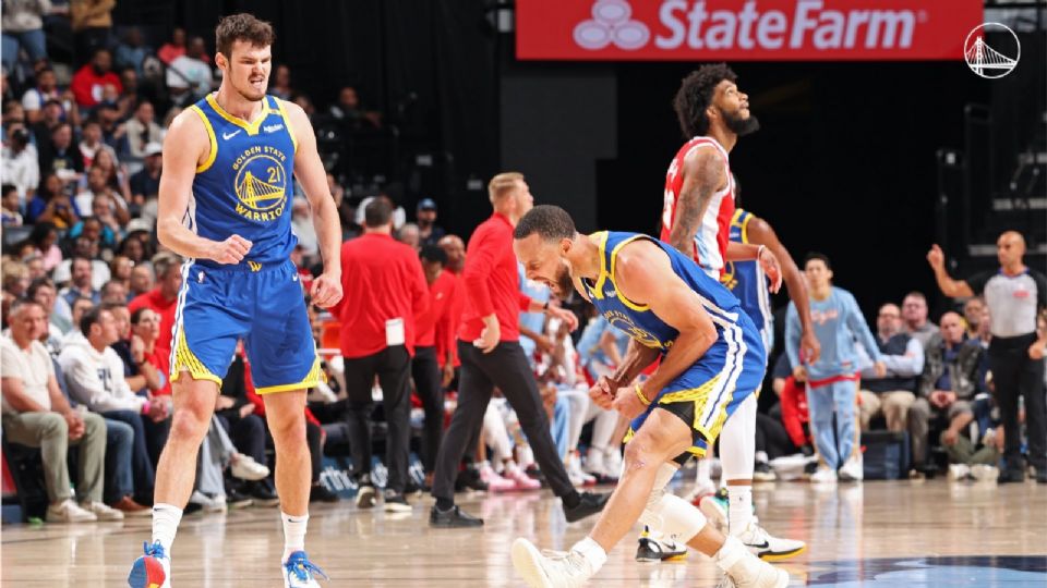 Curry brilla con 12 triples mientras los Warriors siguen en la pelea por el Oeste