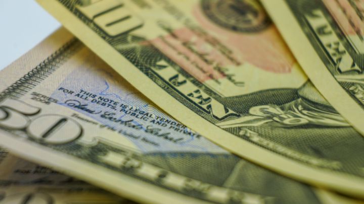 Peso mexicano se mantiene estable frente al dólar hoy, 22 de abril