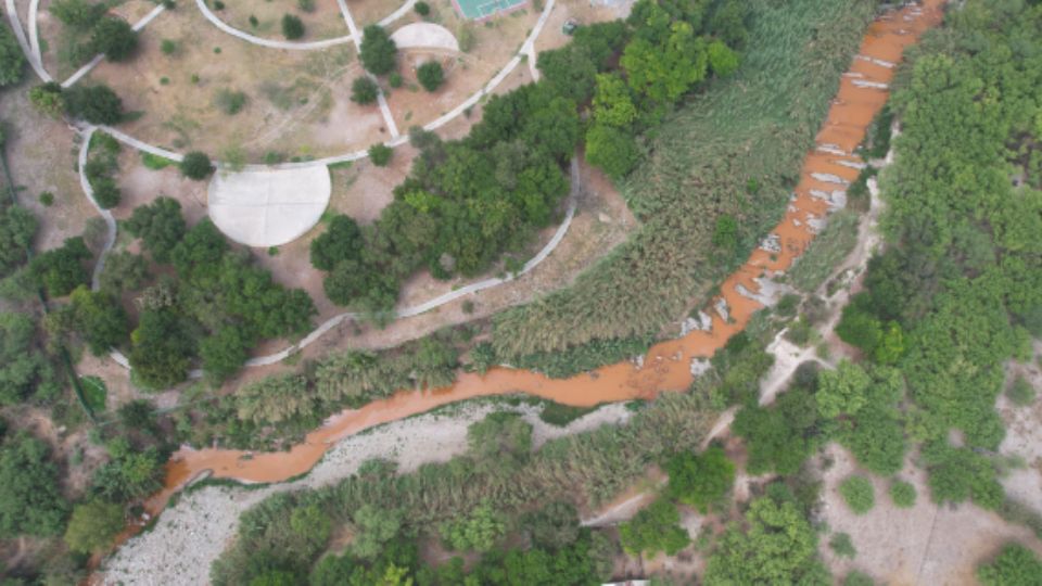 Ternium admitió este viernes que son 11 kilómetros del arroyo La Talaverna, los afectados por productos químicos que salieron de la Planta Churubusco desde el pasado 18 de abril.