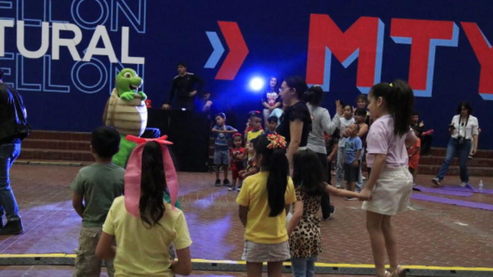 La celebración se realizó en los bajos del Palacio Municipal de Monterrey.