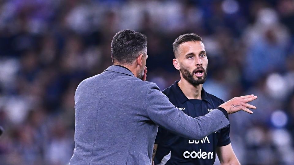 Un intercambio de palabras entre Demichelis y Canales encendió los ánimos en El Barrial