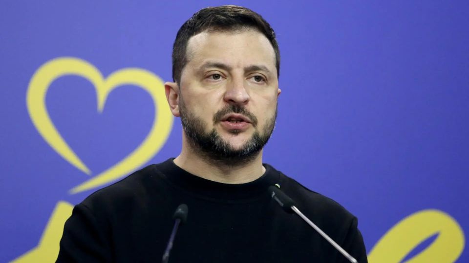 Zelenski critica la 'débil' reacción de EU ante el ataque ruso contra Ucrania.