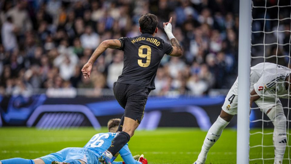 El Valencia sorprende al Real Madrid en el Santiago Bernabéu con un gol agónico de Hugo Duro