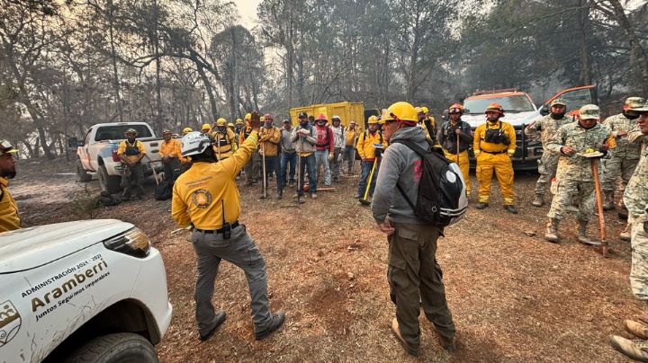 Continúa combate a incendio forestal en Aramberri
