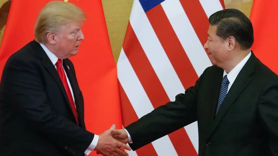 China está 'evaluando' iniciar negociaciones comerciales con EU.