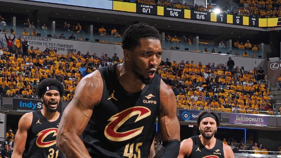 Donovan Mitchell lidera la rebelión: Con 43 puntos, el escolta cargó con los Cavaliers para recortar la serie ante Indiana.