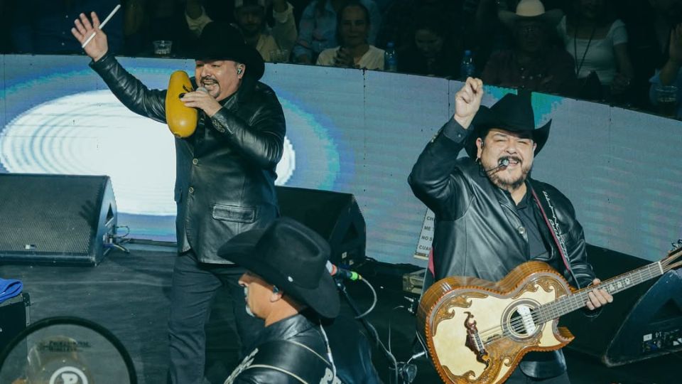 Pesado cautiva al público en concierto en la Arena Monterrey.