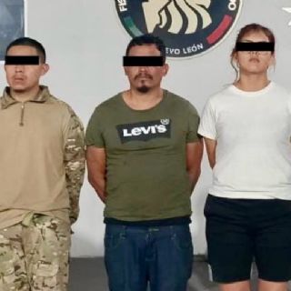 Detienen a 3 presuntos sicarios y cómplices con armas y droga en Juárez