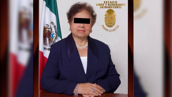 Detienen a exmagistrada Lambertina Galeana por destruir evidencia del caso Ayotzinapa