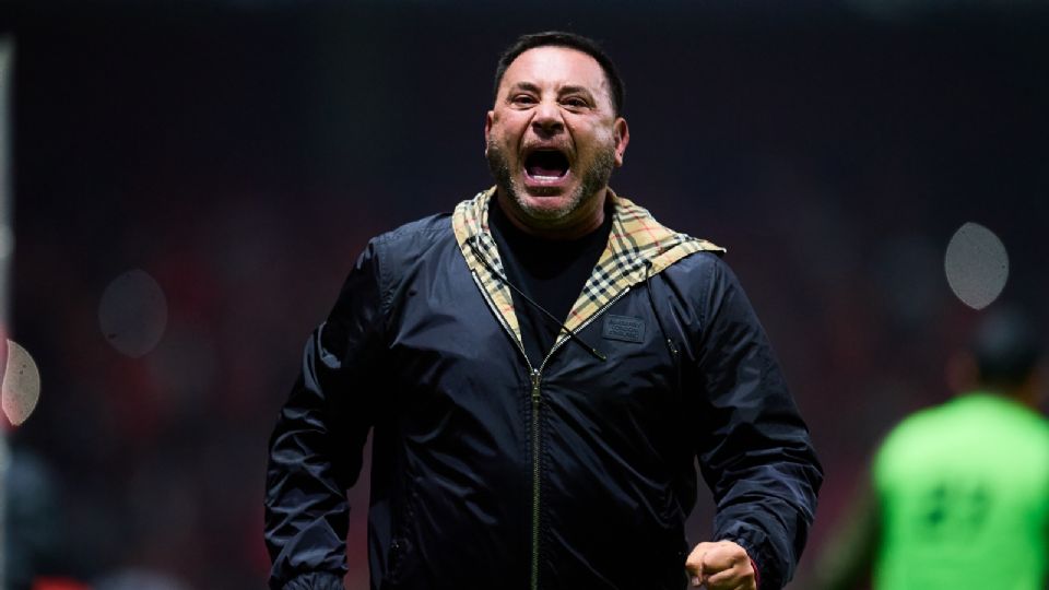 Antonio Mohamed celebra vencer a Rayados y avanzar a Semifinales del Clausura 2025