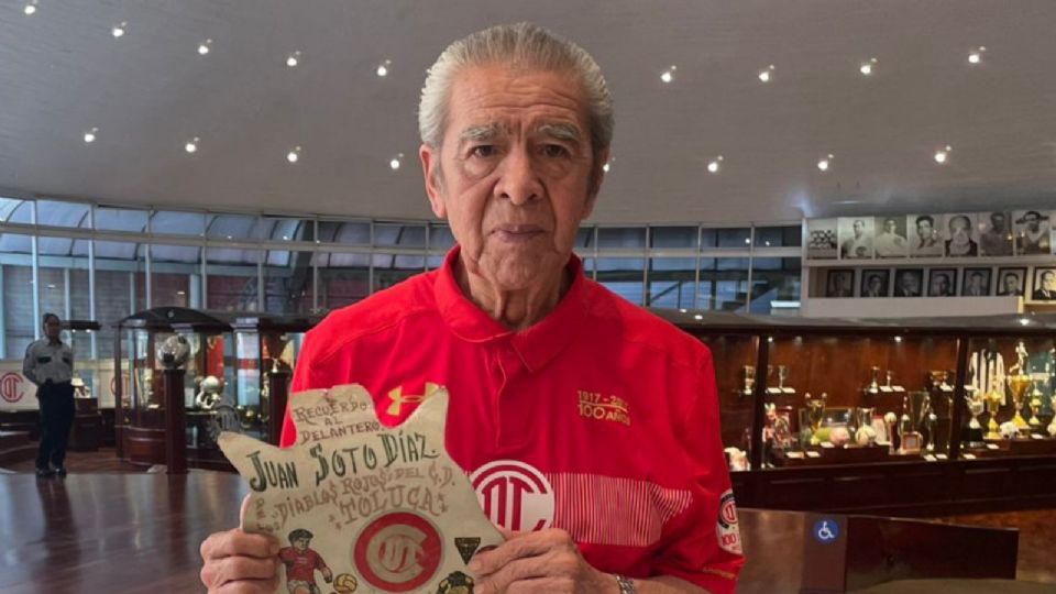 Soto: Toluca tiene todo para ser campeón.

