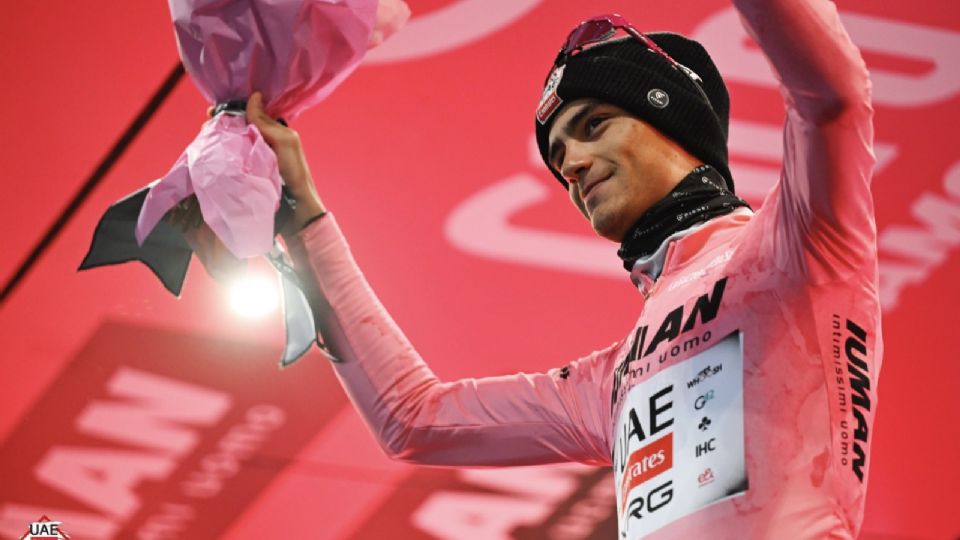 Isaac del Toro SE MANTIENE LÍDER del GIRO DE ITALIA