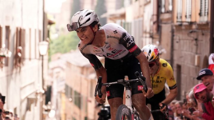 Isaac del Toro mantiene el liderato del Giro tras conservadora Etapa 18