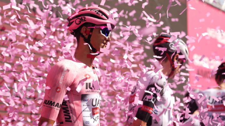 Del Toro tiene podio asegurado en Giro de Italia: ¿Cuánto dinero podría ganar?