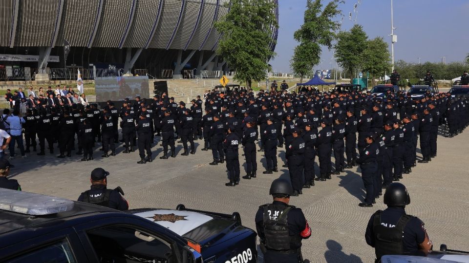 Guadalupe suma a 221 elementos recién graduados a la policía municipal.