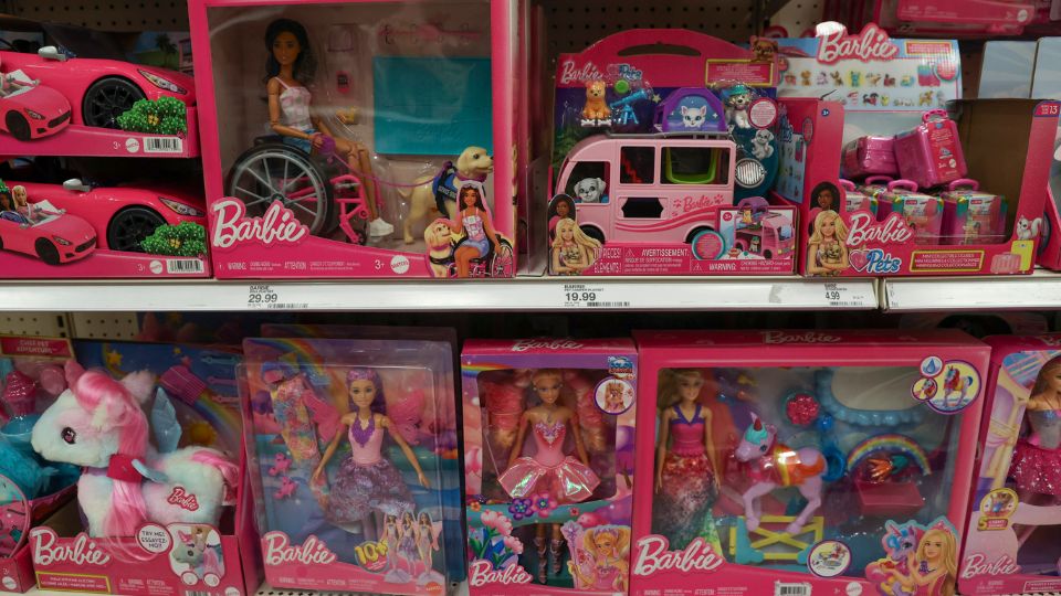 Mattel prevé subir sus precios por los aranceles de Trump.