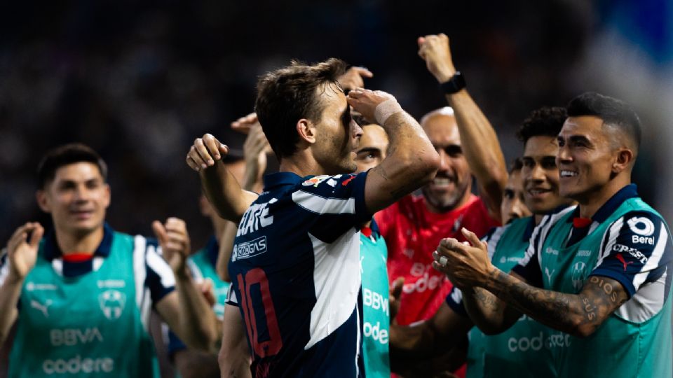 Sergio Canales celebra su gol frente a Toluca en los Cuartos de Final del Clausura 2025