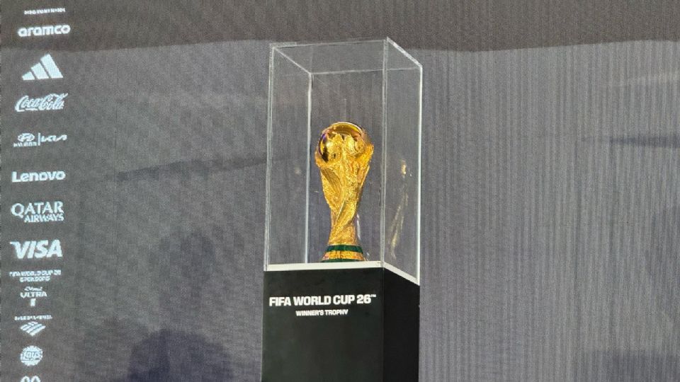 ¡El Trofeo de la Copa Mundial llega a Monterrey! WFS revela el impacto del Mundial 2026 en México
