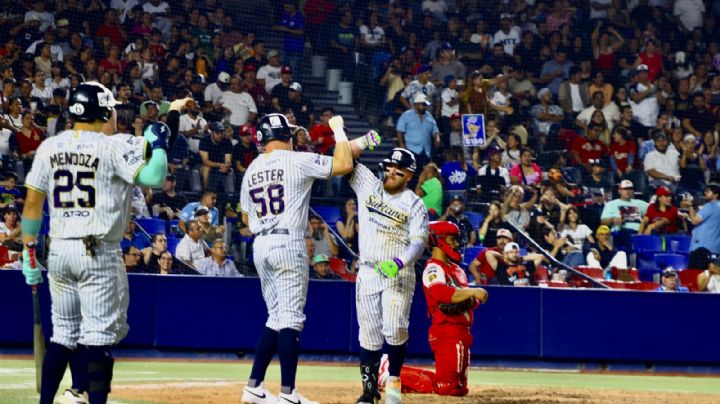 Sultanes apalea 17-4 a Diablos en reedición de la Serie del Rey