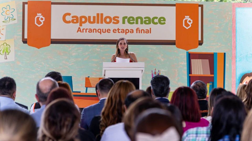 Mariana Rodríguez inicia con la tercera etapa de la remodelación del DIF Capullos.