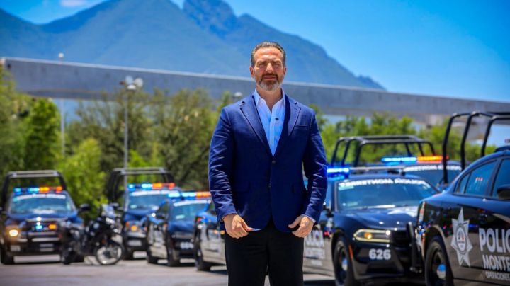 Adrián de la Garza anuncia aumento de sueldo para policías de Monterrey