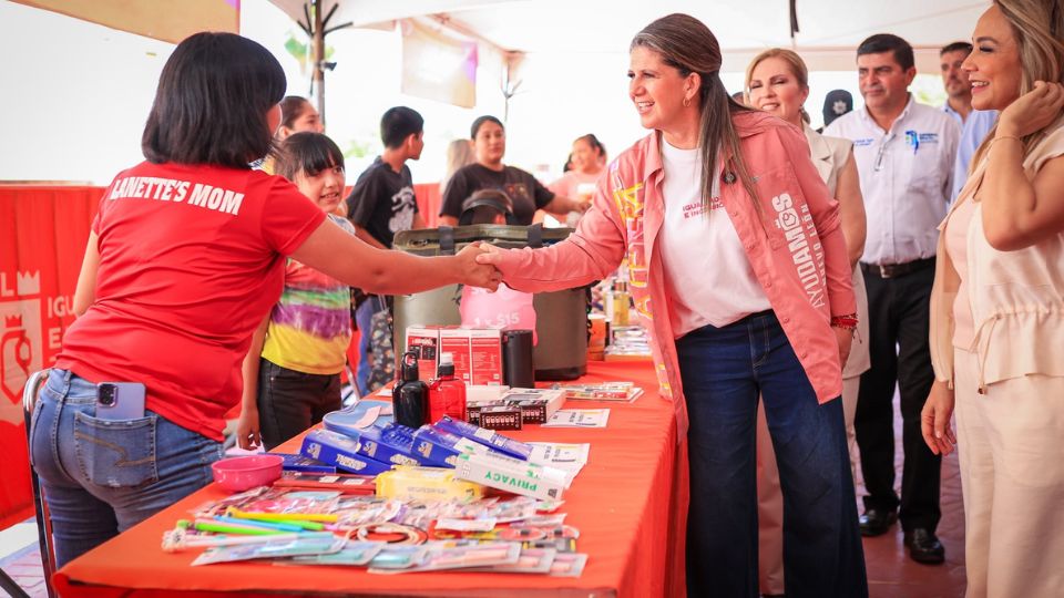 Secretaria Martha Herrera durante evento en General Bravo | Secretaría de Igualdad e Inclusión Nuevo León 
