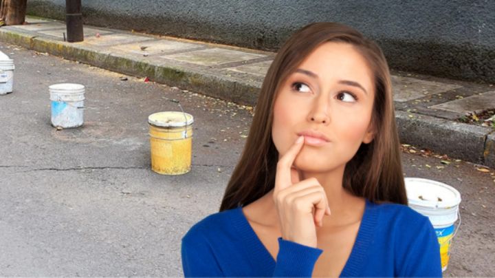 ¿Te pueden multar por separar un lugar de estacionamiento en Monterrey? Esto dice la ley