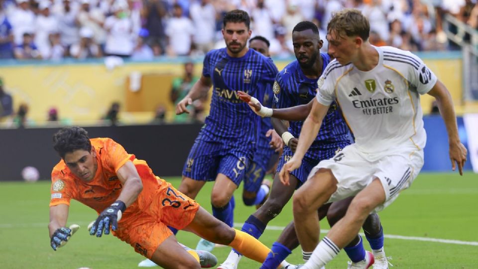 Real Madrid no pudo pasar del empate en su debut en el Mundial de Clubes