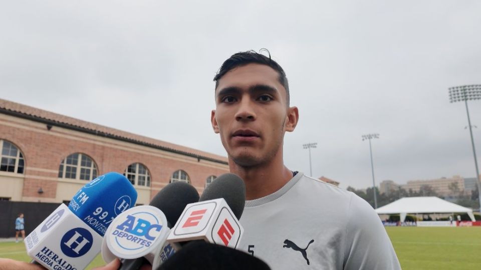 Fidel Ambriz, mediocampista de Rayados, habló ante medios de comunicación sobre el partido contra River Plate