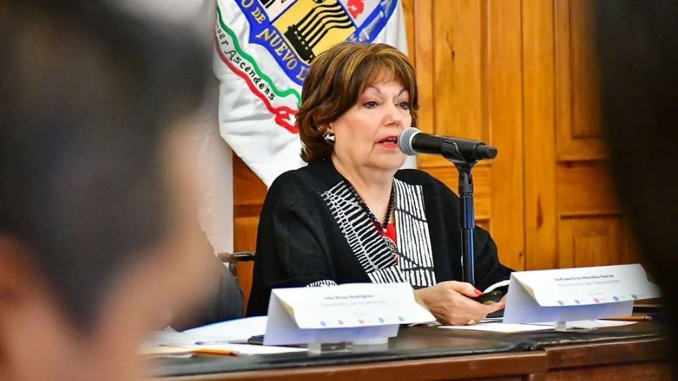 Educación NL separa de su a cargo supervisor tras acusaciones de violencia laboral.